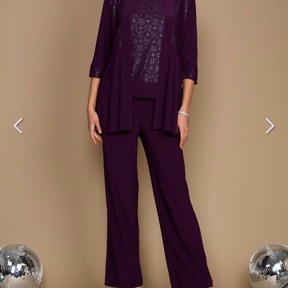 R&M Richard’s 2 piece mother of the bride/groom size 16 in color peacock - Picture 2 of 15